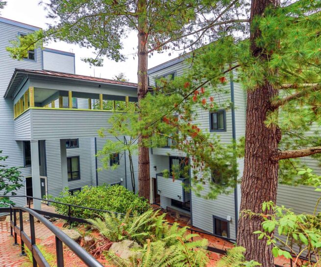 Quarterdeck Condo exterior